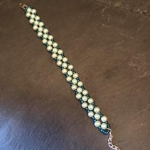 Mint pearl bracelet.