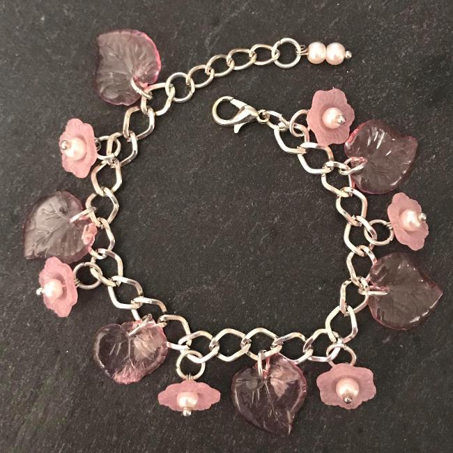 Pink flowers child's bracelet.
