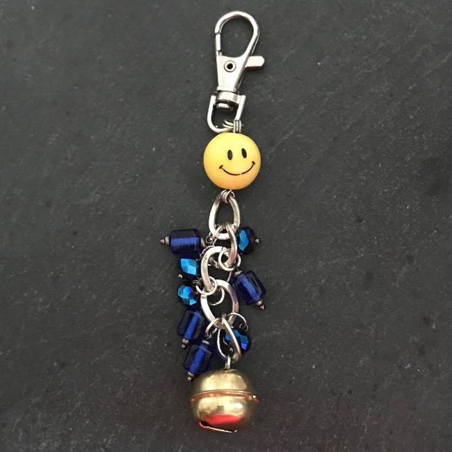 This fun bag charm can clip easily onto your bag, your coat, or anywhere you like.
